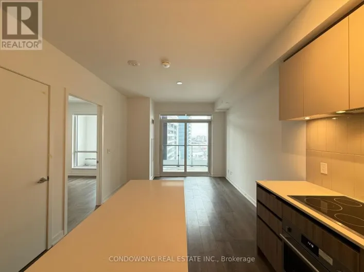 1121 - 7950 BATHURST STREET, Vaughan