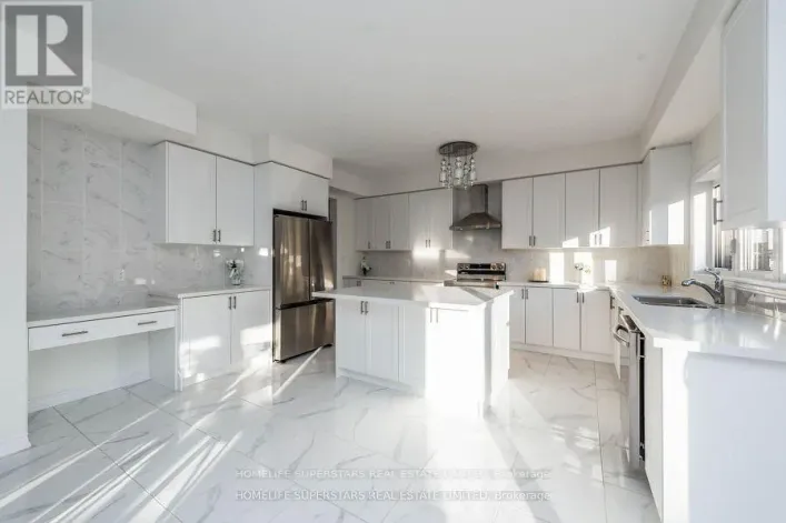 1121 COLE STREET, Innisfil