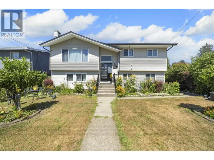1121 PRAIRIE AVENUE, Port Coquitlam
