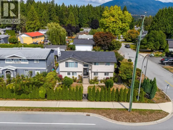 1121 PRAIRIE AVENUE, Port Coquitlam