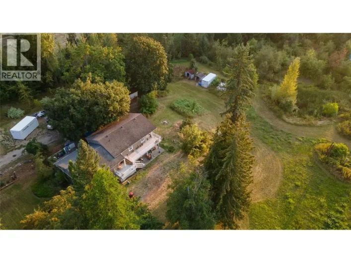 1121 Shuswap Street SW, Salmon Arm