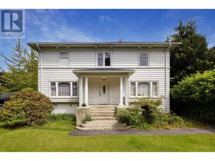 1121 W 16TH AVENUE, Vancouver