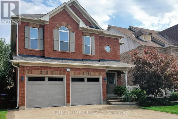 1122 LAMPLIGHT WAY, Mississauga