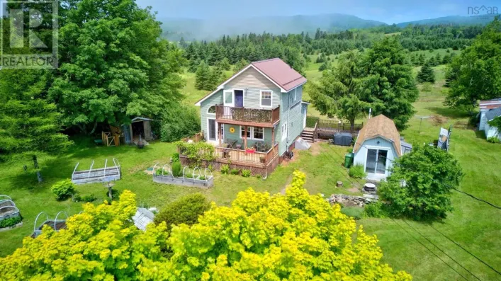1123 HIGHWAY 2, Five Islands