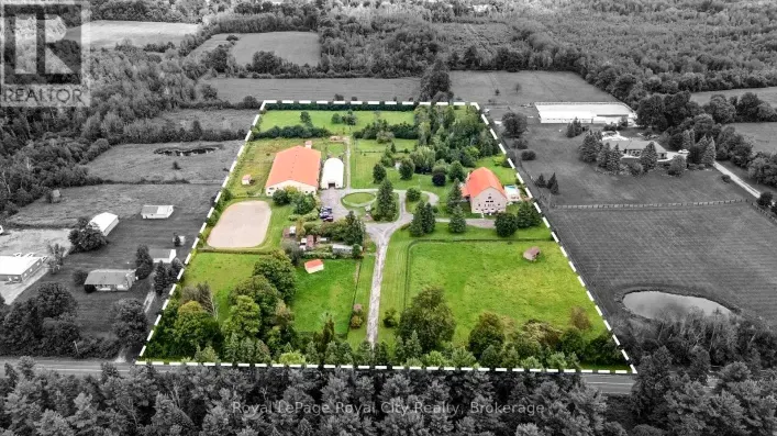11233 2ND LINE, Milton