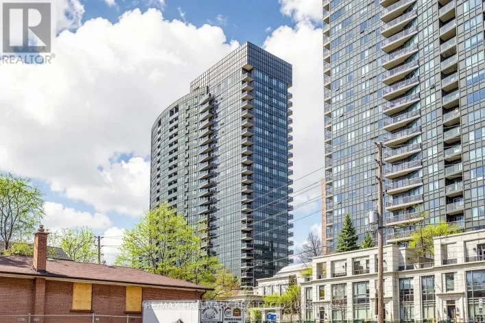 1124 - 25 GREENVIEW AVENUE, Toronto