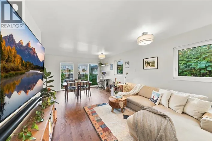 1124 IRONWORK PASSAGE, Vancouver