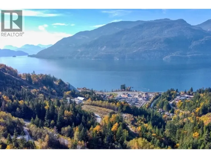 1125 COPPER DRIVE, Britannia Beach