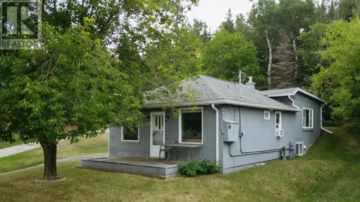 1125 Eighth ST N, Kenora
