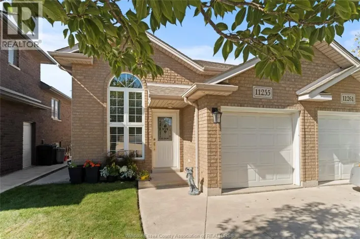 11255 TIMBER BAY CRESCENT, Windsor