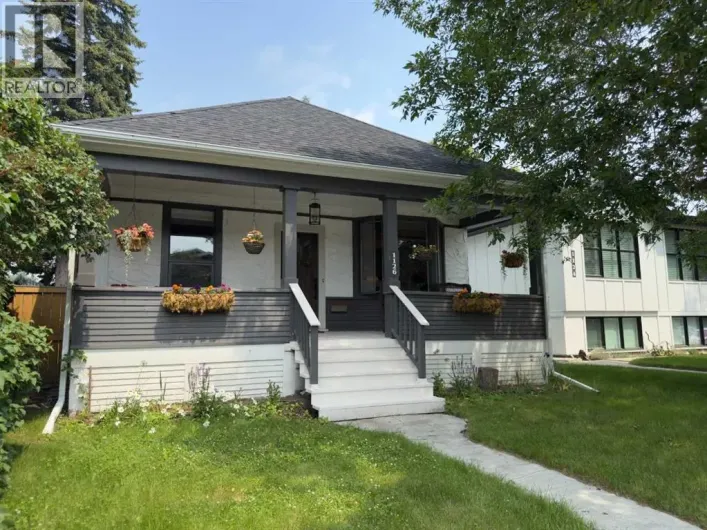 1126 19 Avenue NW, Calgary