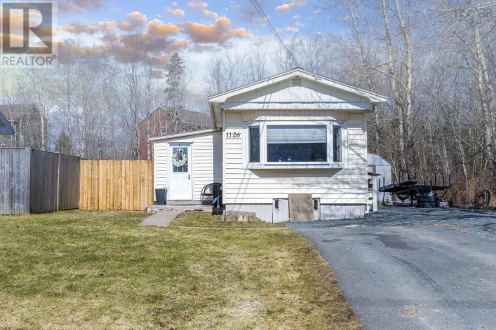 1126 Highway 2 Highway, Lantz