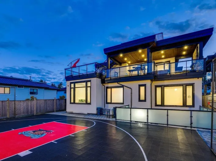 1126 STEVENS STREET, White Rock