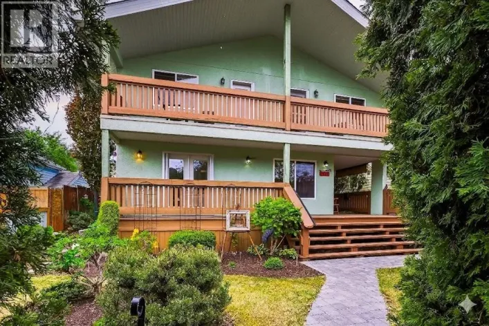 1127 Columbia Street, Kamloops