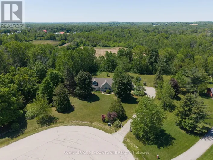 11276 AMOS DRIVE, Milton