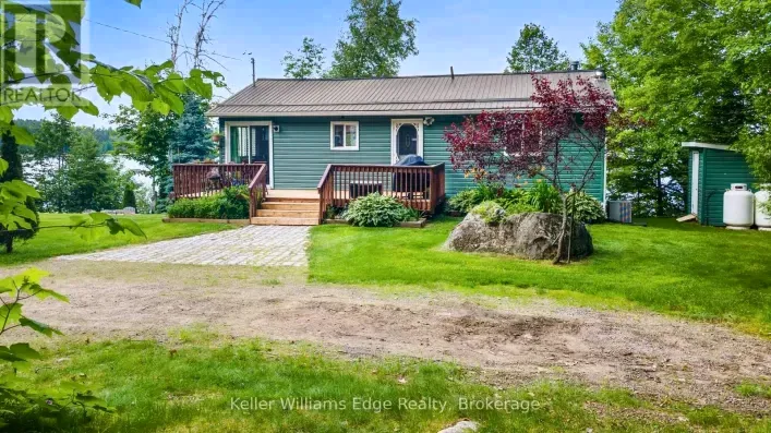 House for sale: 1128 KAMANISKEG LAKE ROAD, Hastings Highlands