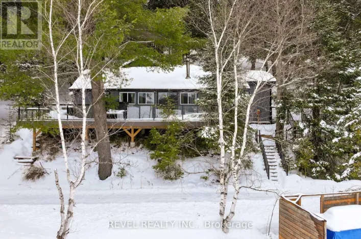 1129 LAKESHORE ROAD, Highlands East