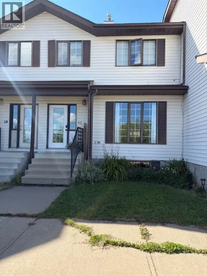 112C, 71132 Range Road 262 Highway S, Ridgevalley
