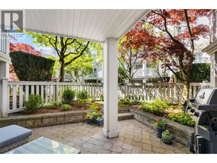 113 147 E 1ST STREET, North Vancouver