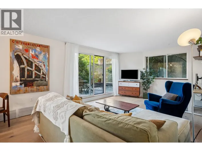 113 2033 TRIUMPH STREET, Vancouver