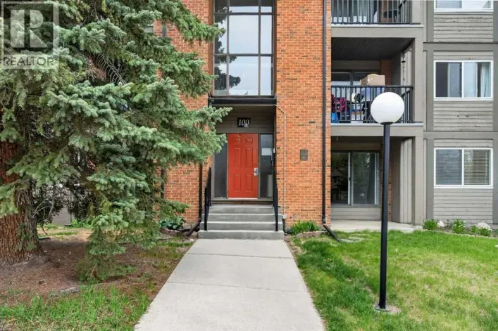 113, 6400 Coach Hill Road SW, Calgary