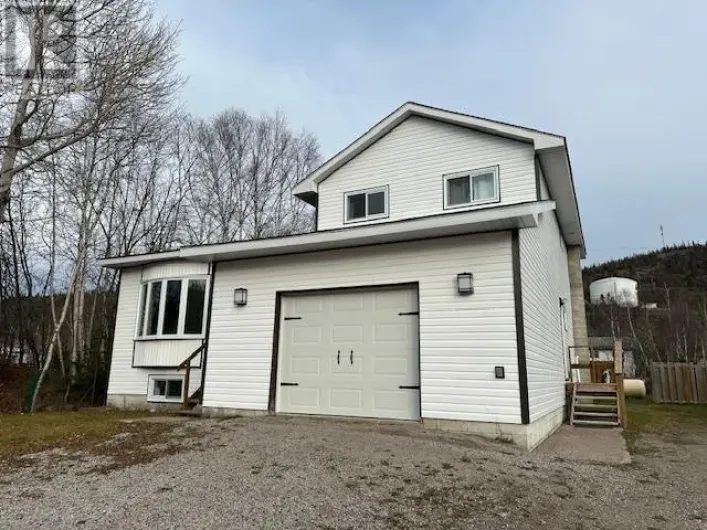 113 CENTENNIAL DRIVE, Schreiber