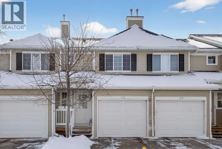 113 Country Village Lane NE, Calgary