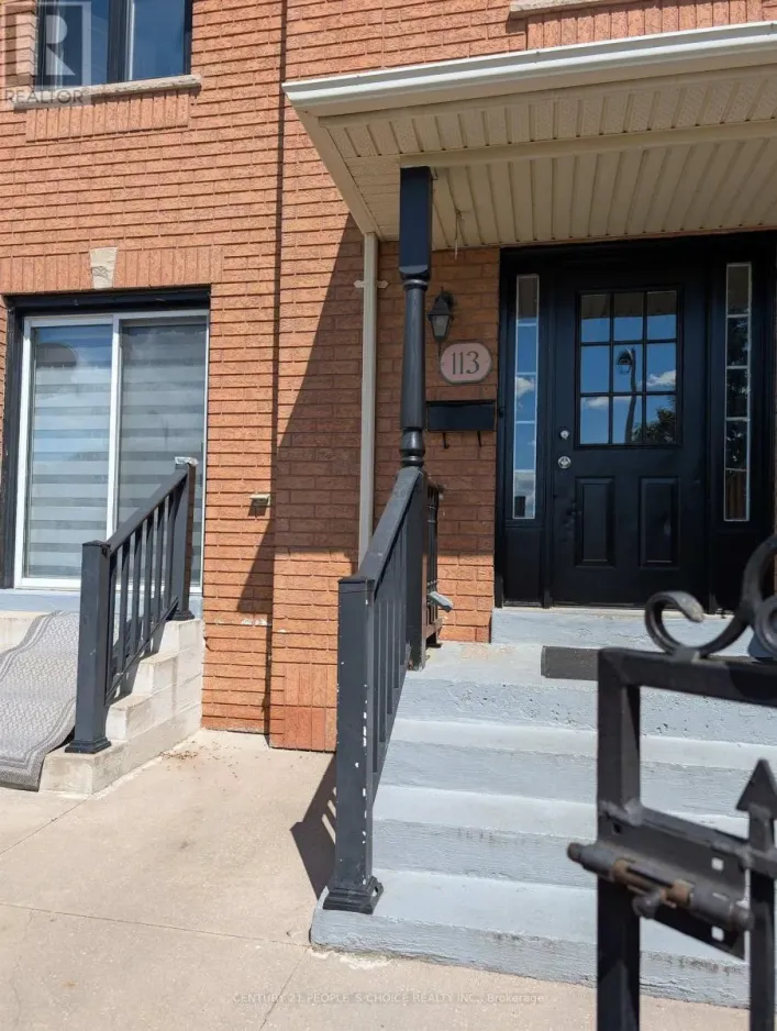 113 DESERT SAND DRIVE, Brampton