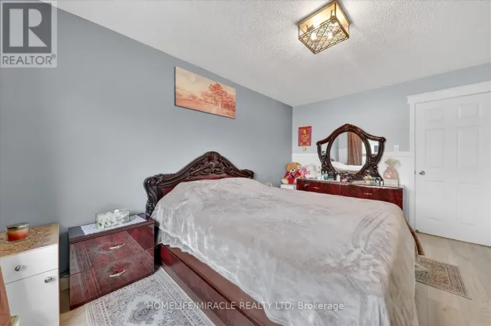 113 FANSHAWE DRIVE, Brampton