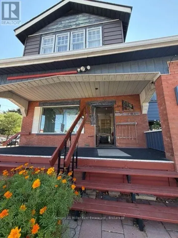 113 KING STREET N, Waterloo