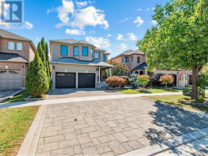 113 SONOMA BOULEVARD, Vaughan