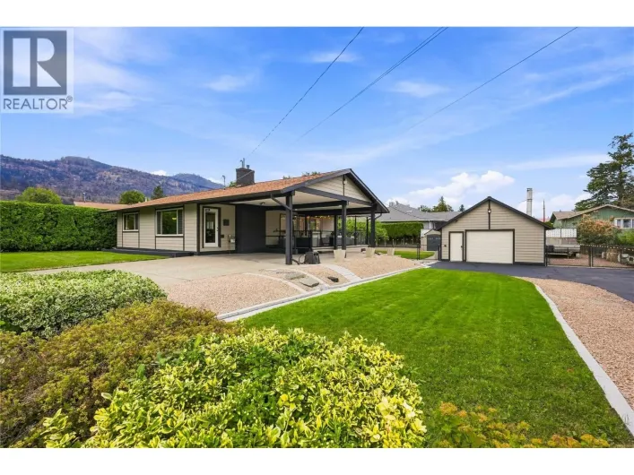 11304 Dunsdon Crescent, Summerland