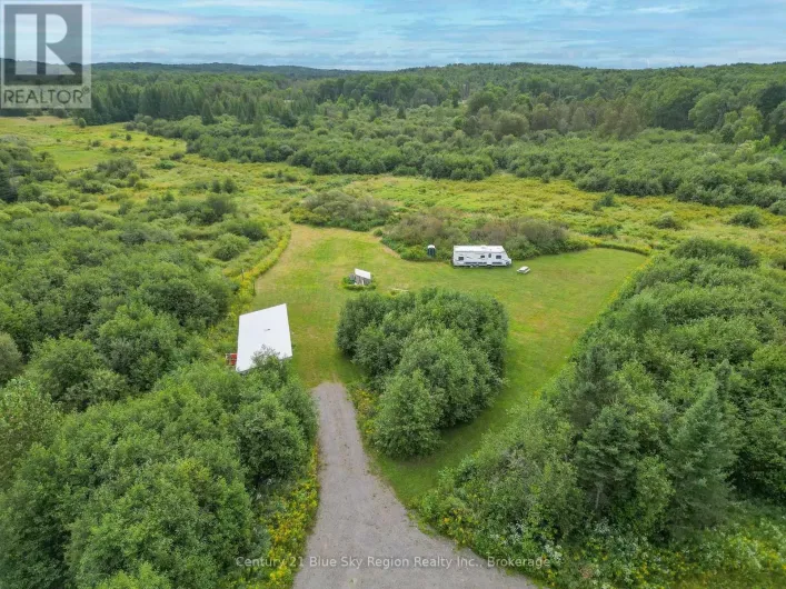 1131 HILLS SIDING ROAD, Chisholm