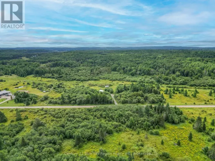 1131 HILLS SIDING ROAD, Chisholm