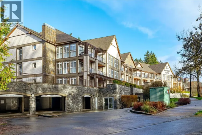 Apartment for sale: 113/115B 1376 Lynburne Pl, Langford