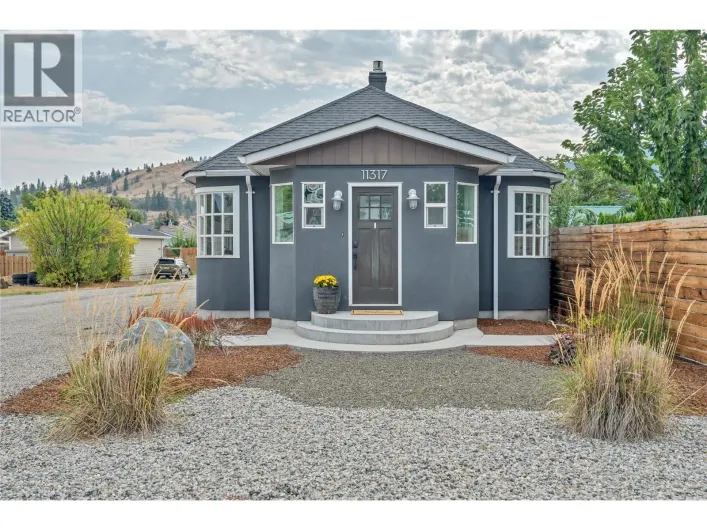 11317 Prairie Valley Road, Summerland