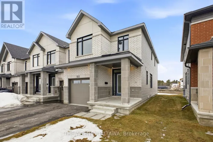 1132 SPOOR STREET, Ottawa