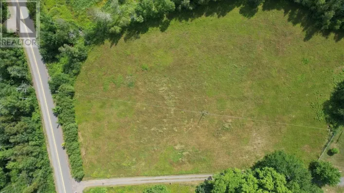 1134 Lake Road, Mattatall Lake