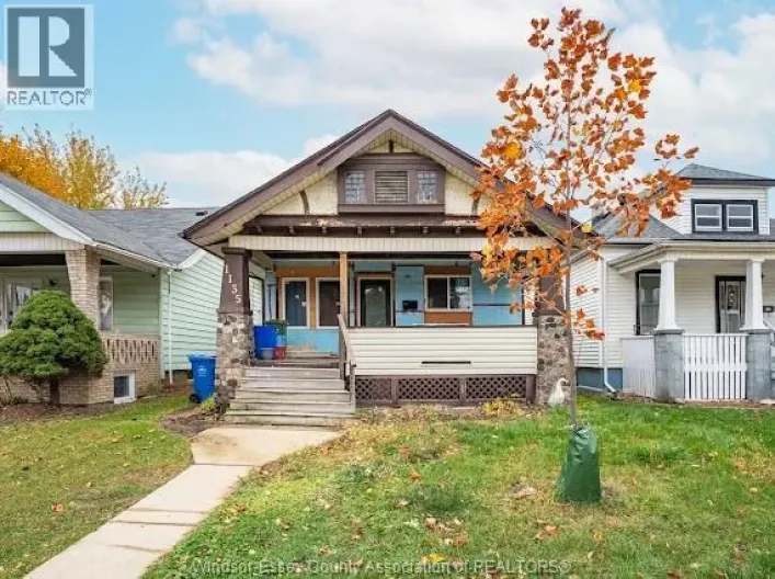 1135 CHURCH, Windsor