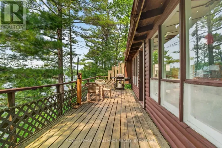 House for sale: 1135 TWIN ISLAND LANE, Frontenac