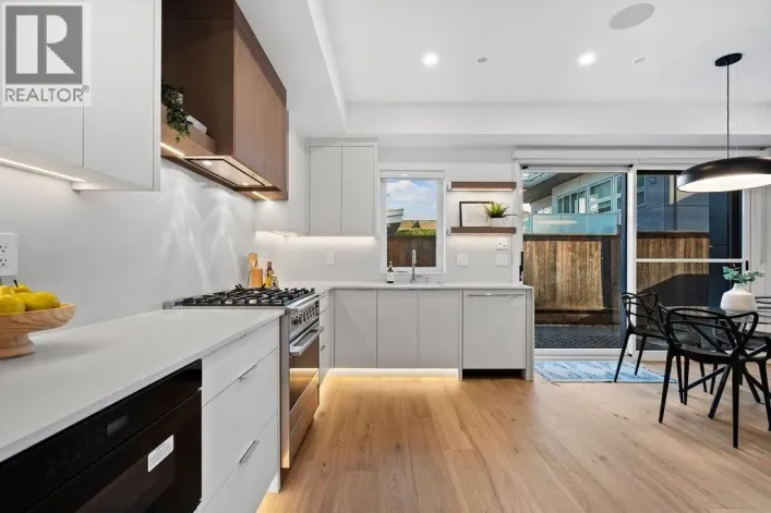 1135 W 33RD AVENUE, Vancouver