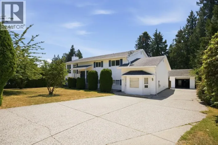 1137 SUNNYSIDE ROAD, Gibsons