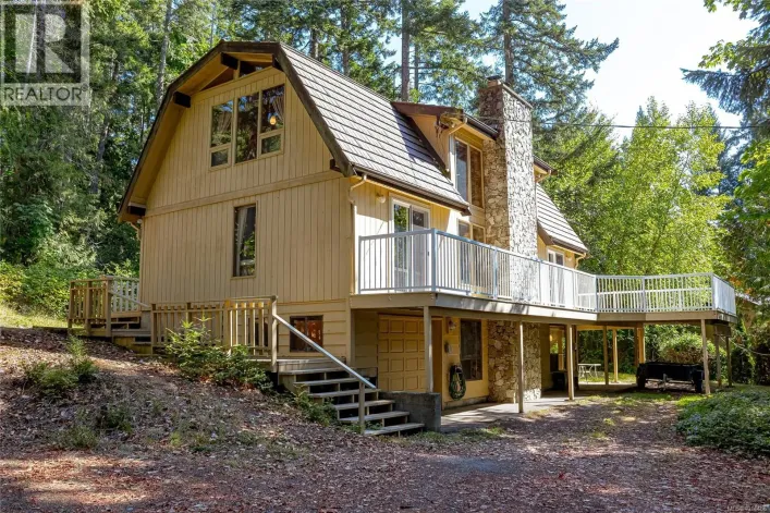 11379 West Saanich Rd, North Saanich