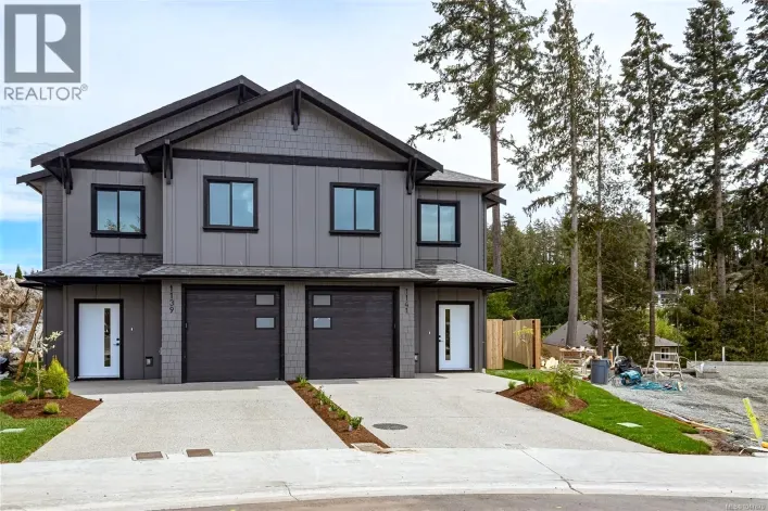 1139 Deltana Ave, Langford