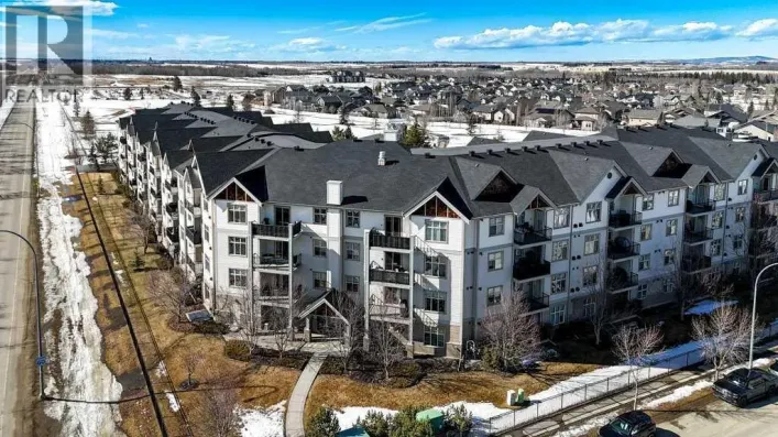 114, 100 Lakeway Boulevard, Sylvan Lake