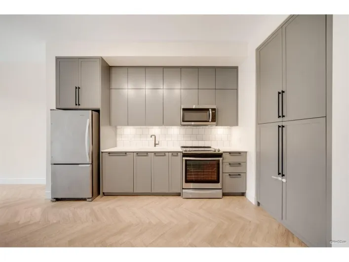 114 10168 149 STREET, Surrey