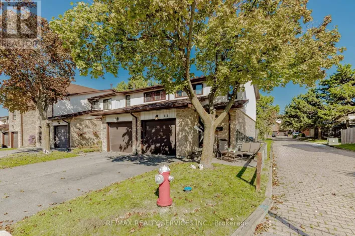 114 - 114 FOSTER CRESCENT, Brampton