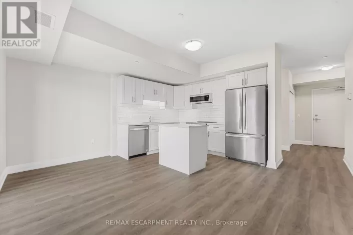 114 - 118 SUMMERSIDES BOULEVARD, Pelham