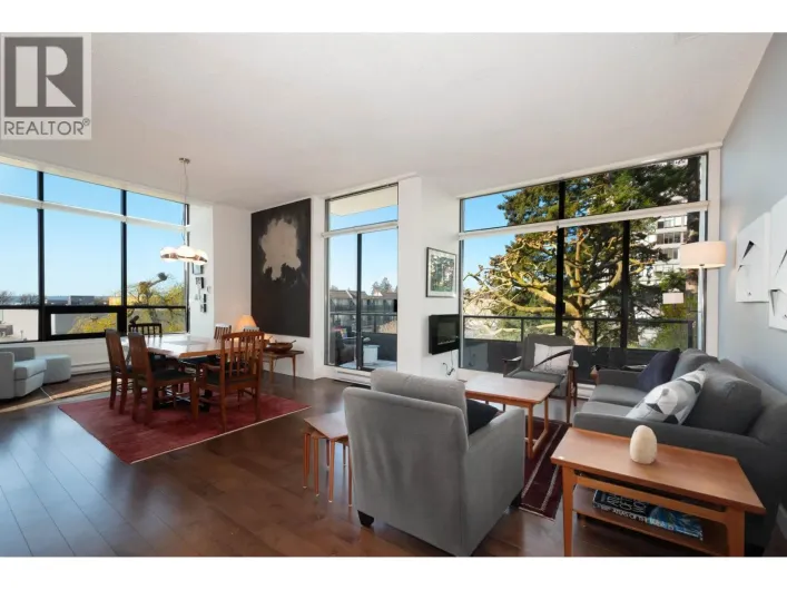 114 1420 DUCHESS AVENUE, West Vancouver