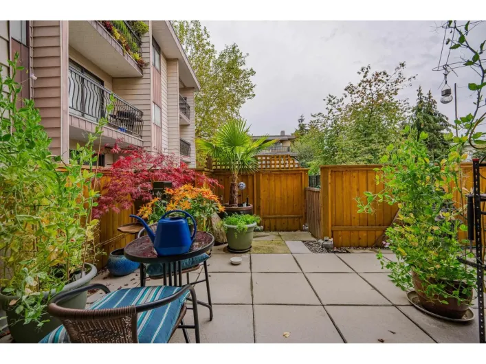 114 1442 BLACKWOOD STREET, White Rock